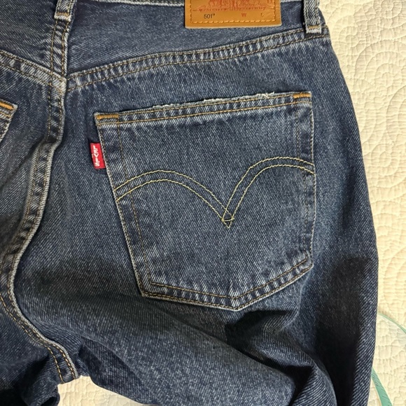 LEVI’S Premium High Rise 501 W27 L32 - Picture 12 of 12